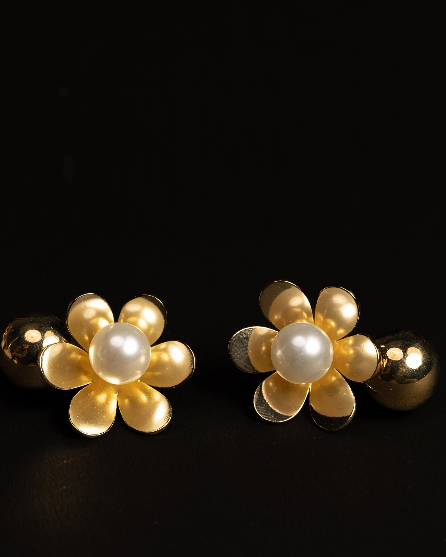 Blossom Pearl Studs