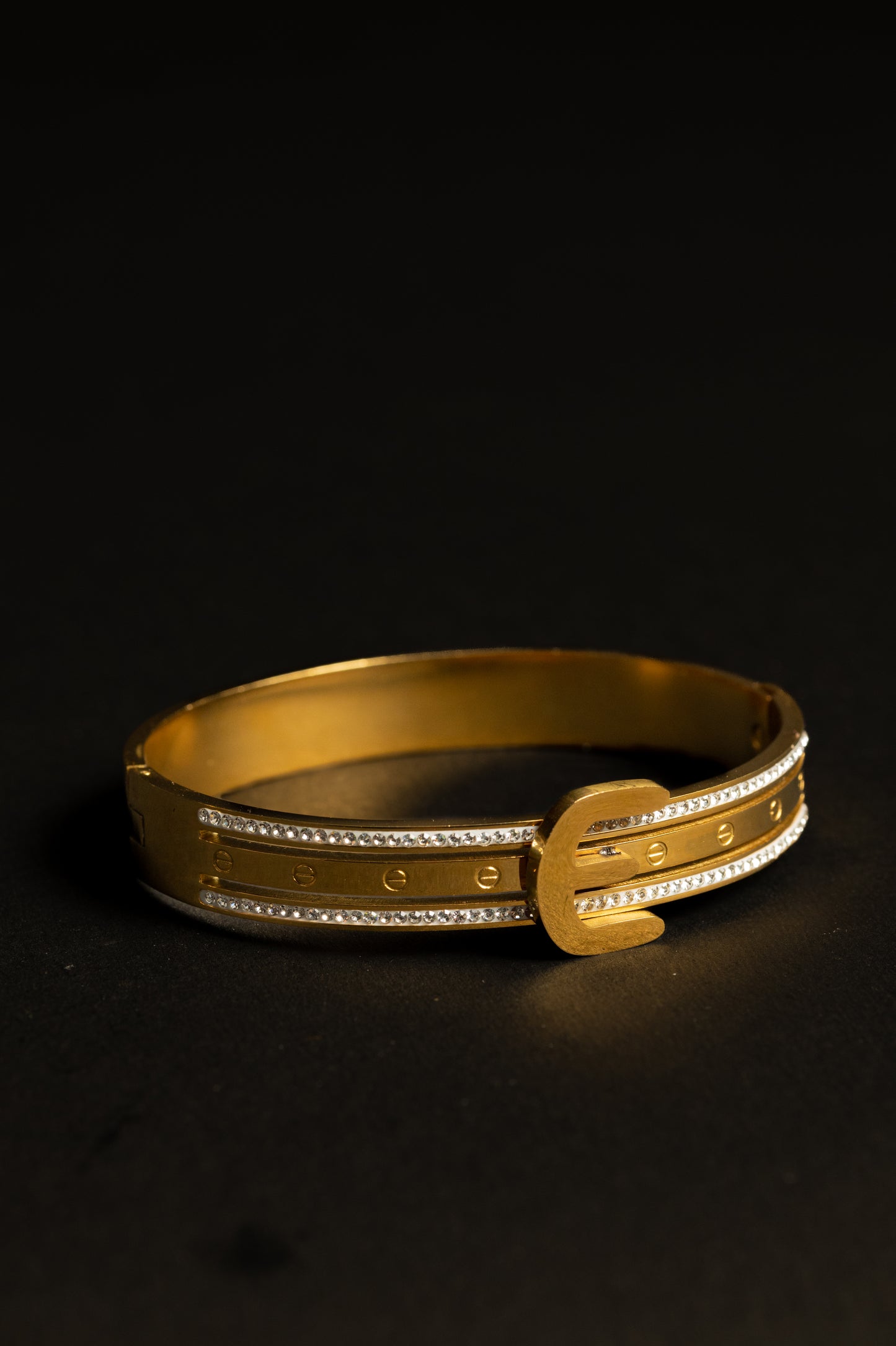 Royal Belt Bangle