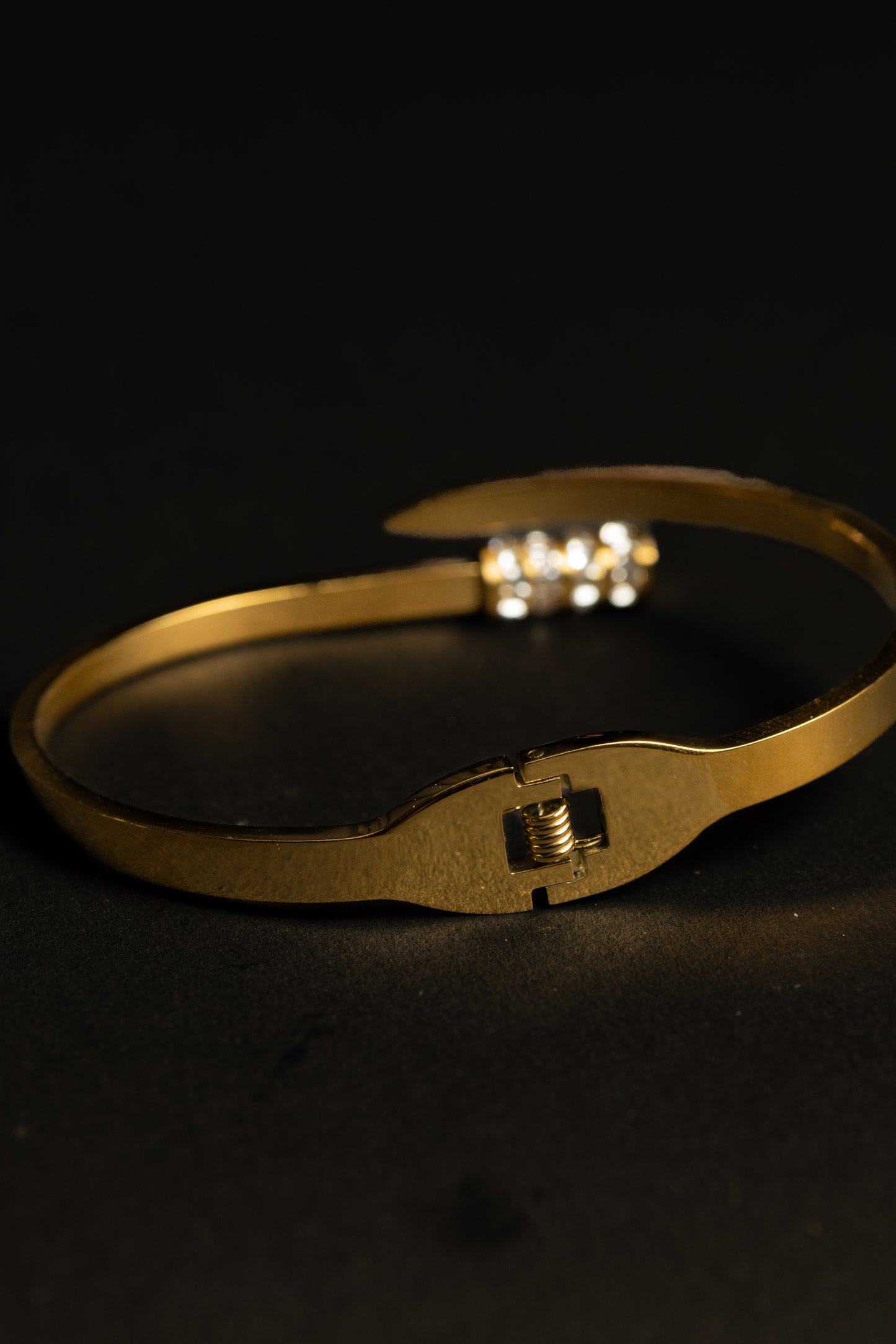 Bold Spark Bangle