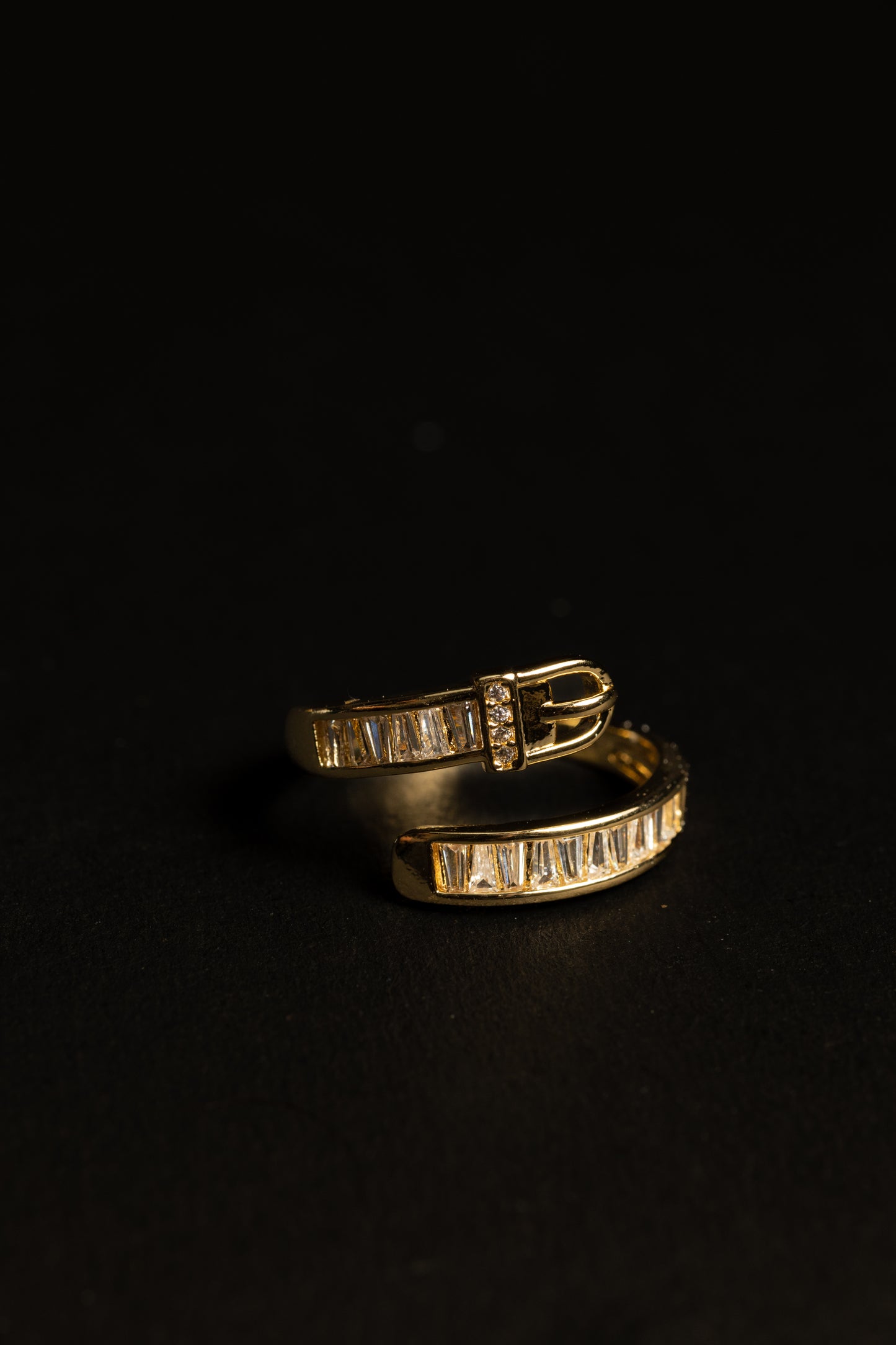Radiance Buckle Band