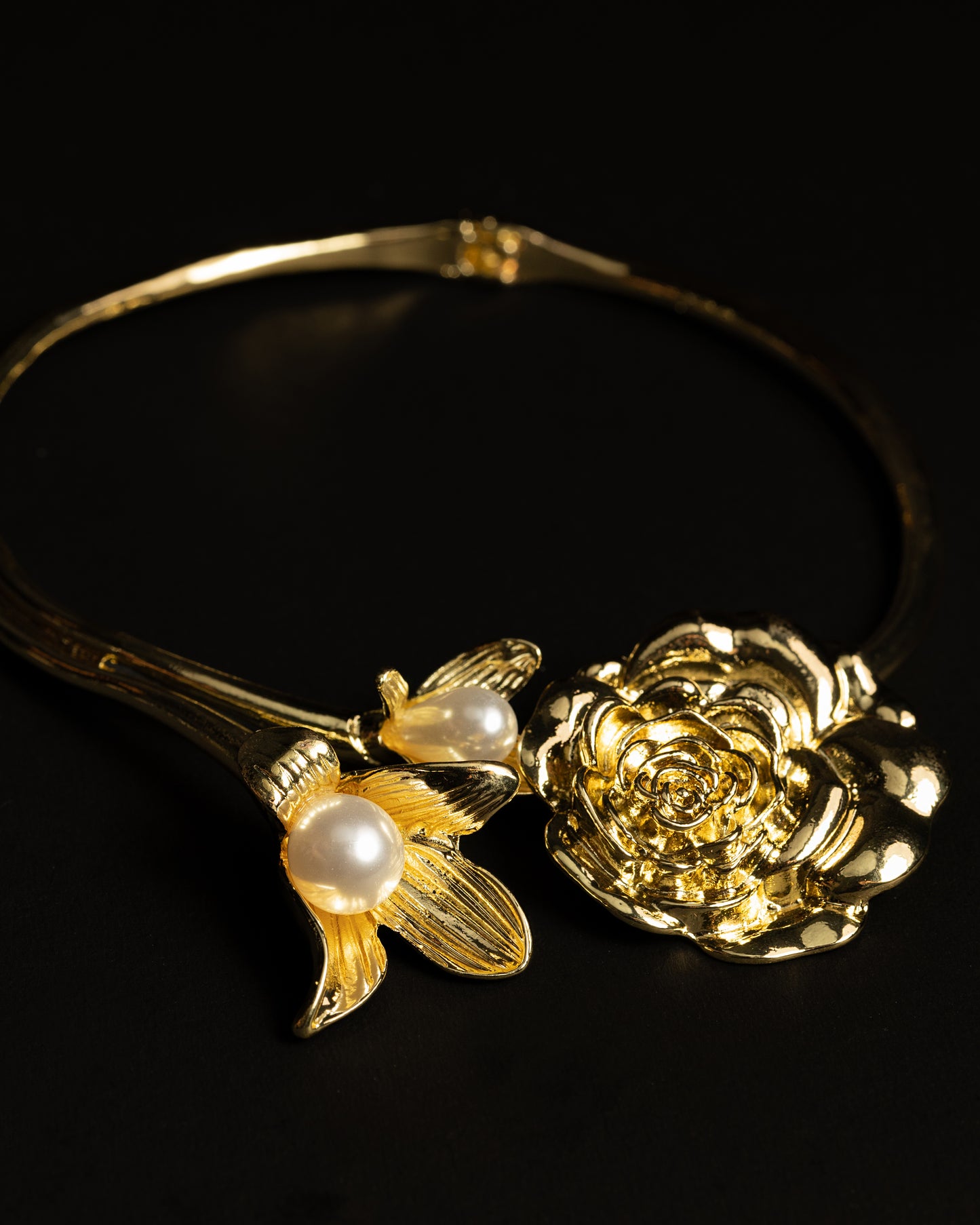 Opulent Rose Pearl Collar