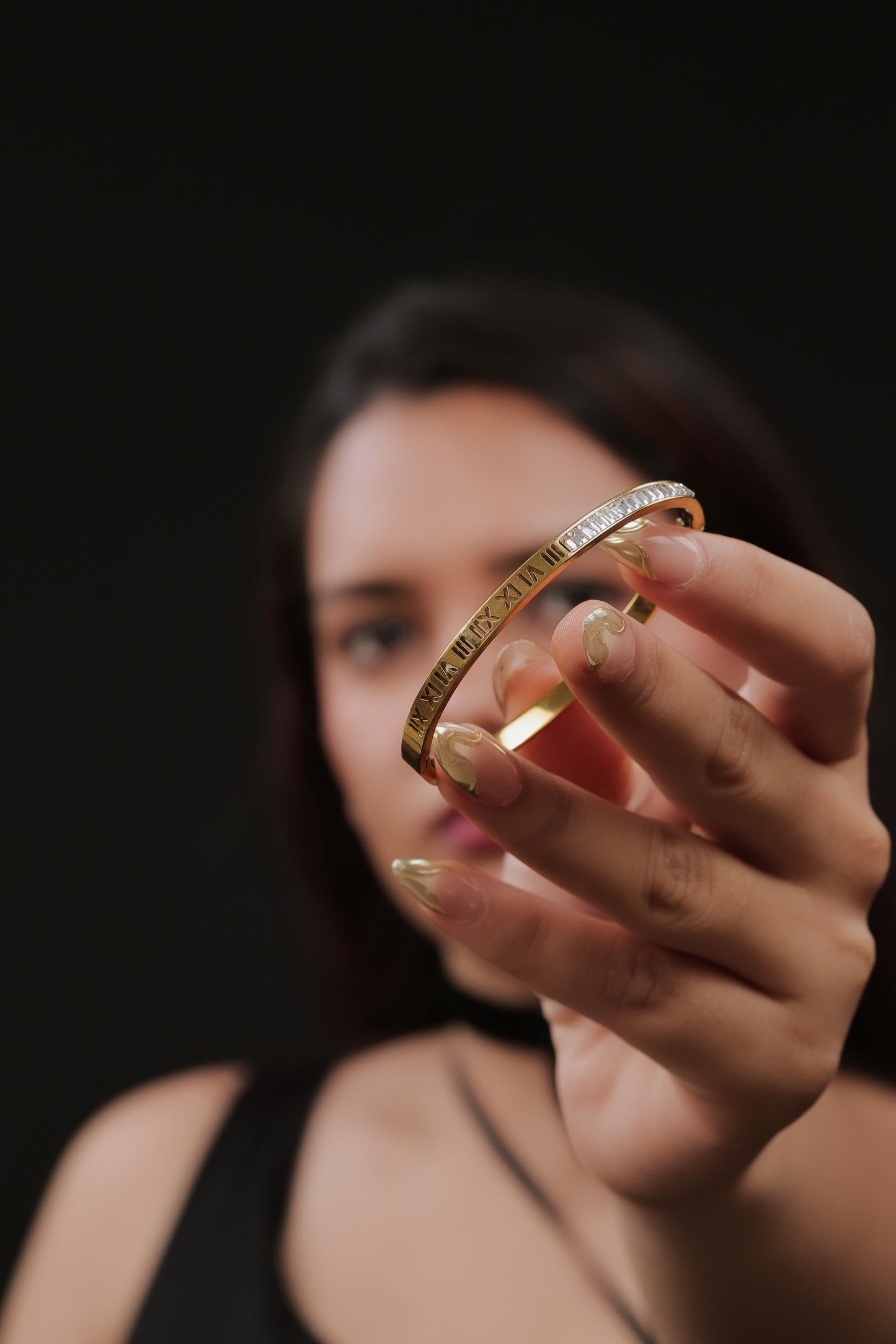 Roman Grace Bangle