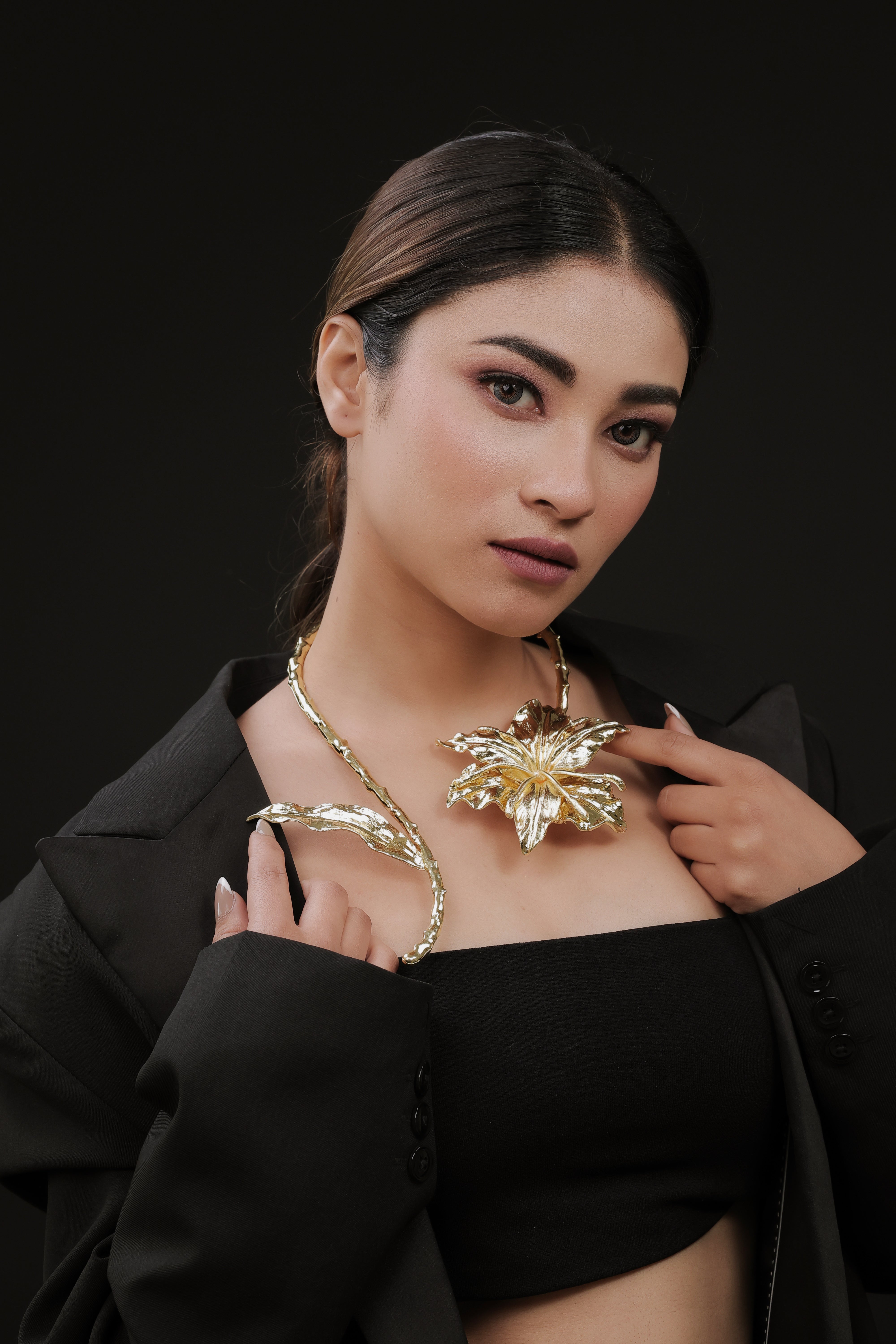 Venus in Gold Neckpiece